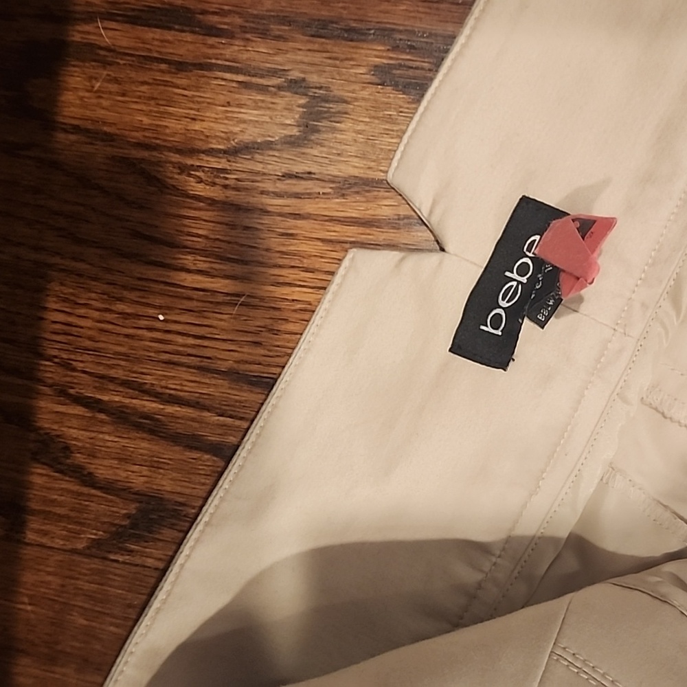 Bebe shorts - Picture 3 of 4